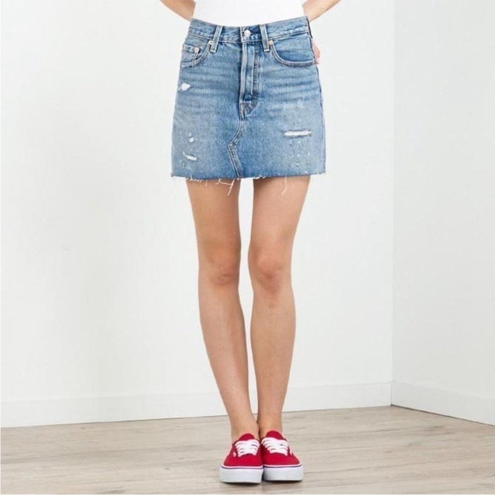 Levi’s Premium - Deconstructed distressed denim mini skirt